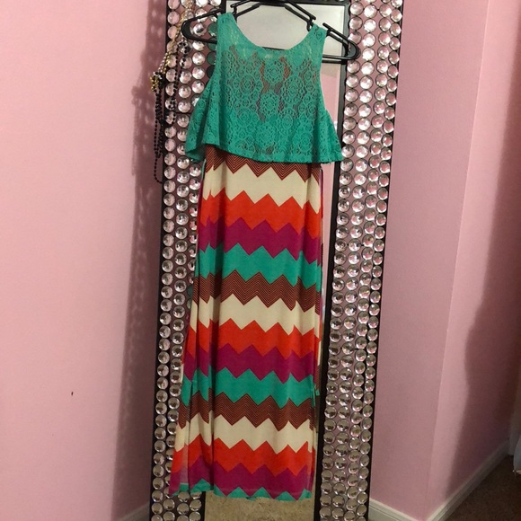 Child’s maxi dress - Picture 4 of 5